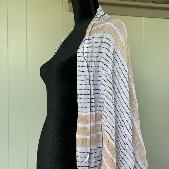 NEW Collection 18 Women’s Shawl Wrap Scarf - Picture 4 of 7